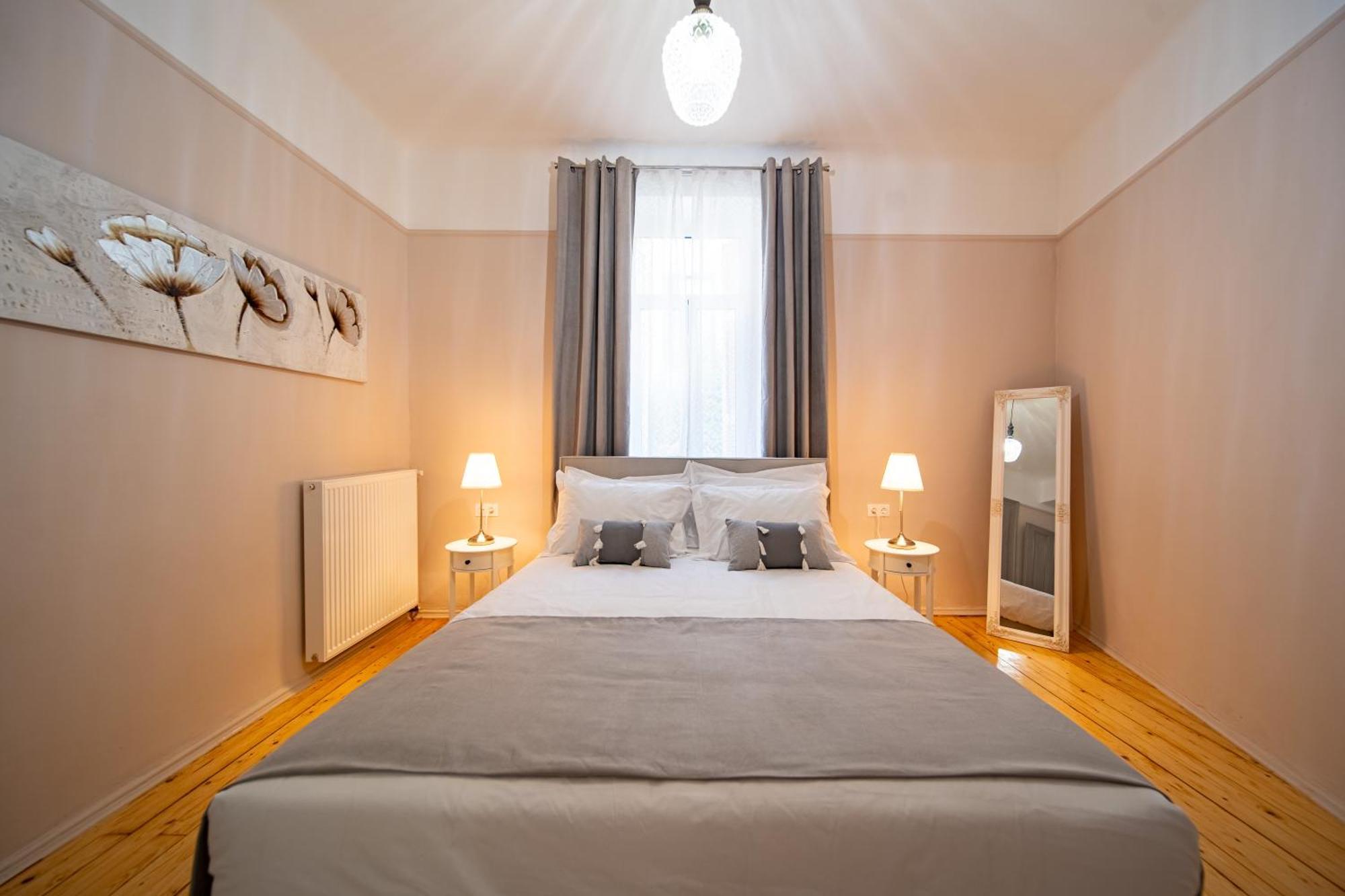 Apartamento Oikia Tripodon Atenas Exterior foto