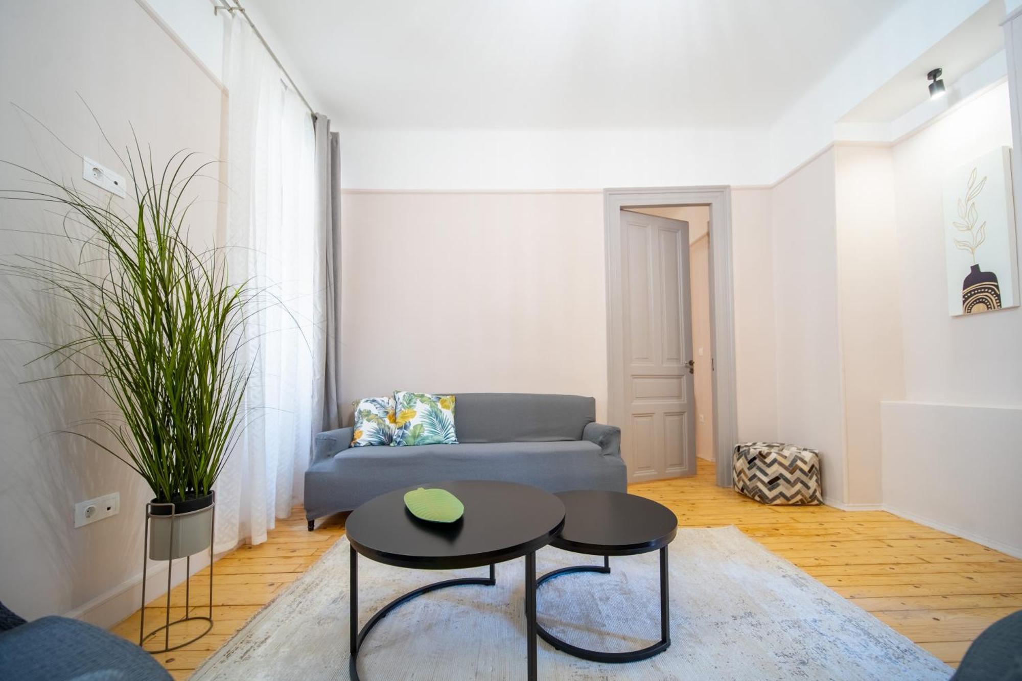Apartamento Oikia Tripodon Atenas Exterior foto